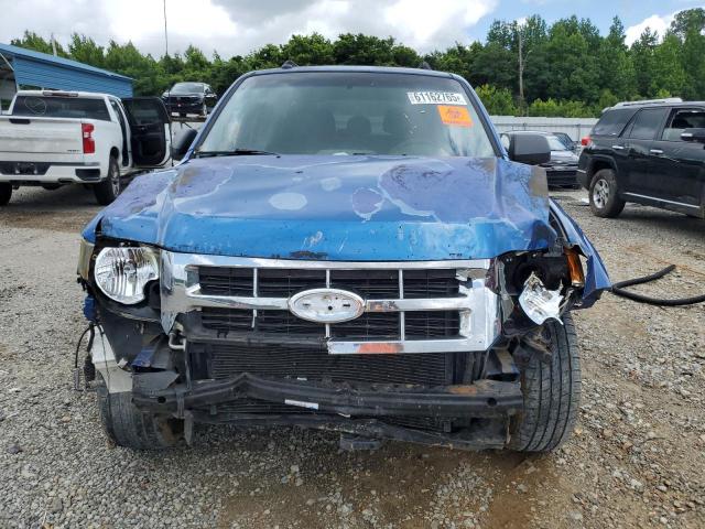 1FMCU0D71BKA26912 - 2011 FORD ESCAPE XLT BLUE photo 5