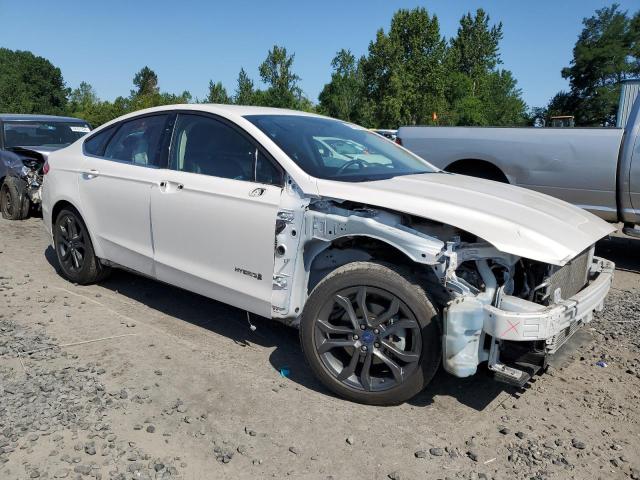 3FA6P0LU4JR177520 - 2018 FORD FUSION SE HYBRID WHITE photo 4