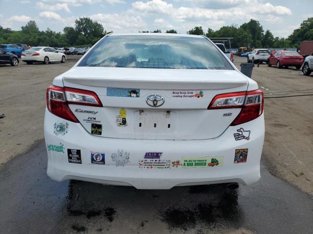 4T1BF1FK4CU543768 - 2012 TOYOTA CAMRY BASE WHITE photo 6