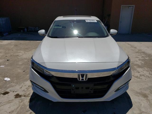 1HGCV3F50KA005507 - 2019 HONDA ACCORD HYBRID EXL WHITE photo 5