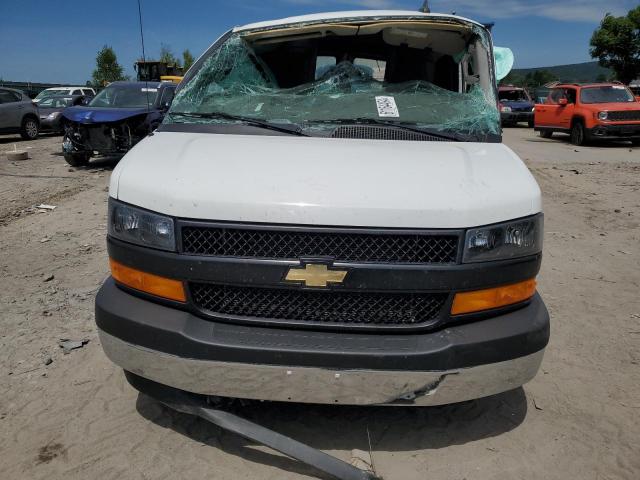 1GCWGAFP8P1213928 - 2023 CHEVROLET EXPRESS G2 WHITE photo 5