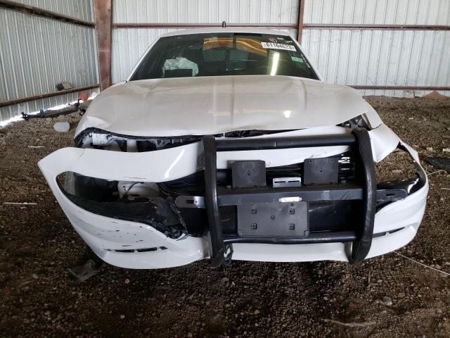 2C3CDXAT3JH200603 - 2018 DODGE CHARGER POLICE WHITE photo 5