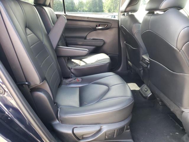 5TDGZRBH5MS119354 - 2021 TOYOTA HIGHLANDER XLE BLUE photo 11