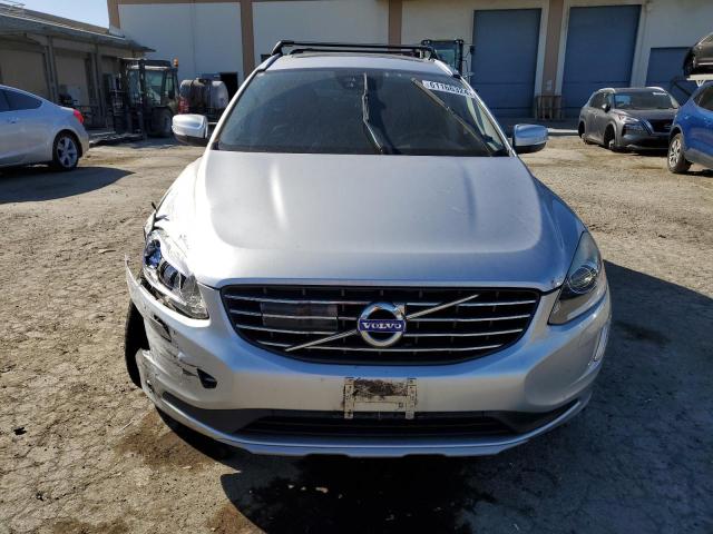 YV440MDM7G2822733 - 2016 VOLVO XC60 T5 PLATINUM SILVER photo 5