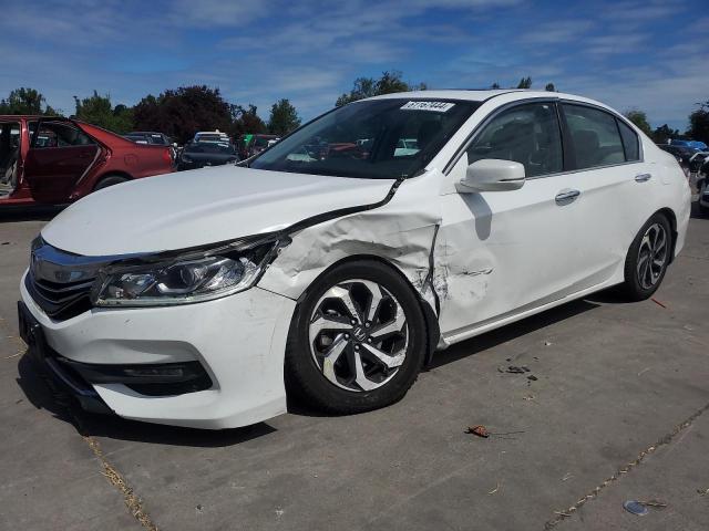 1HGCR2F87HA070002 - 2017 HONDA ACCORD EXL WHITE photo 1