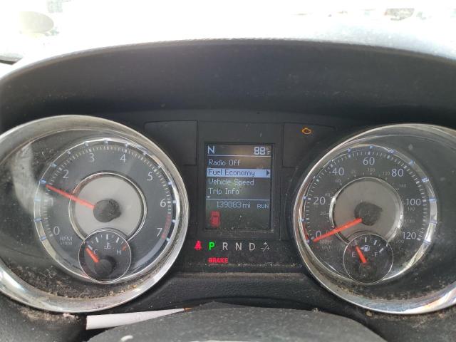 2A4RR8DG9BR780425 - 2011 CHRYSLER TOWN & COU TOURING L SILVER photo 9