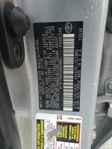 4T1B11HK3JU591982 - 2018 TOYOTA CAMRY L 银色 照片 13