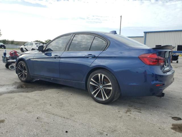 WBA8B9G50JNU58237 - 2018 BMW 330 I Կապույտ լուսանկար 2