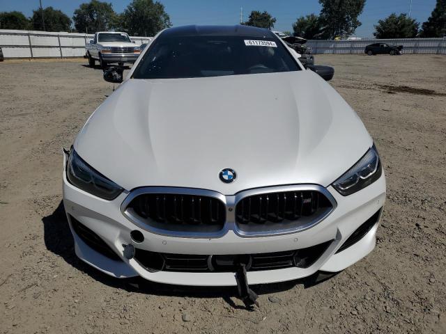 WBAGV8C0XPCK39846 - 2023 BMW M850XI WHITE photo 5