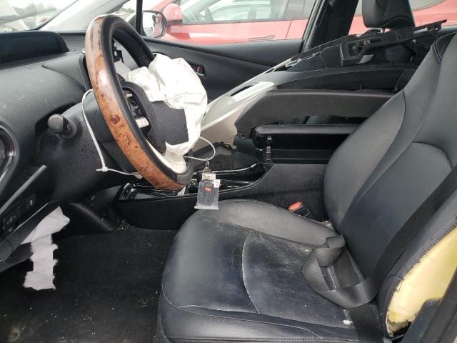 JTDKARFP2H3038743 - 2017 TOYOTA PRIUS PRIM 银色 照片 7