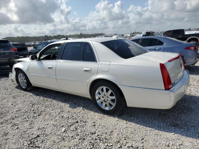 1G6KH5EY8AU135687 - 2010 CADILLAC DTS PREMIUM COLLECTION WHITE photo 2