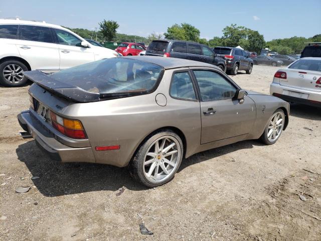 WP0AA0941EN461077 - 1984 PORSCHE 944 GOLD photo 3