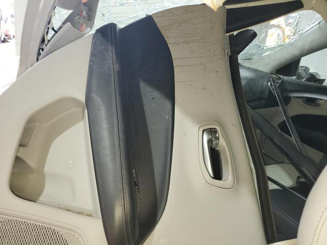 3C4NJDBB9JT230438 - 2018 JEEP COMPASS LATITUDE Biały zdjęcie 8