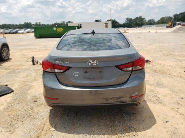 KMHDH4AEXGU600793 - 2016 HYUNDAI ELANTRA SE GRAY photo 6