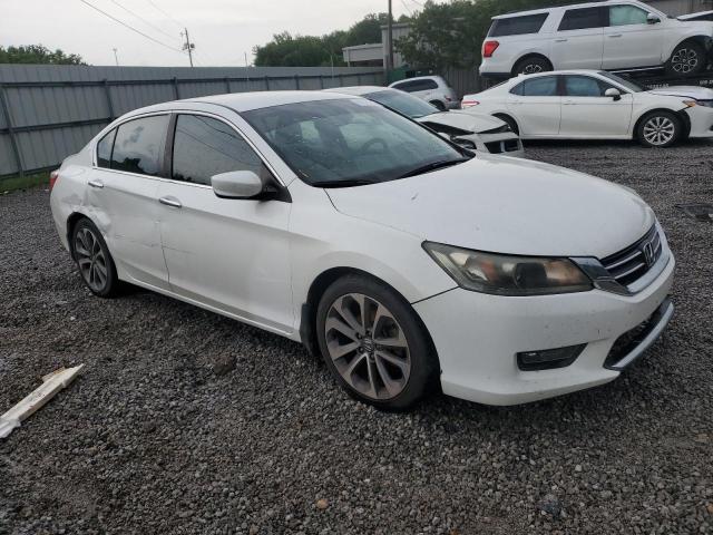 1HGCR2F59FA232120 - 2015 HONDA ACCORD SPORT WHITE photo 4