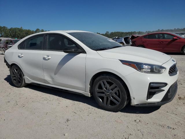 3KPF34AD5ME312225 - 2021 KIA FORTE GT LINE WHITE photo 4