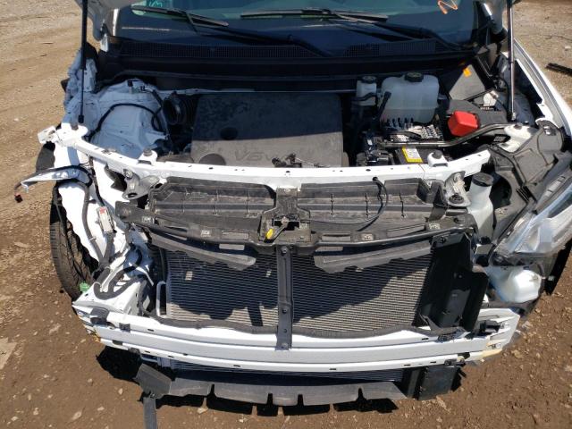 1GNEVKKW9MJ259484 - 2021 CHEVROLET TRAVERSE PREMIER WHITE photo 12