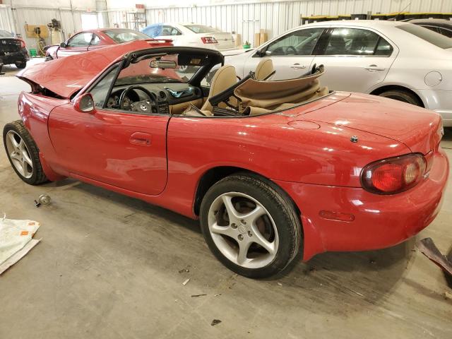 JM1NB353320222698 - 2002 MAZDA MX-5 MIATA BASE RED photo 2