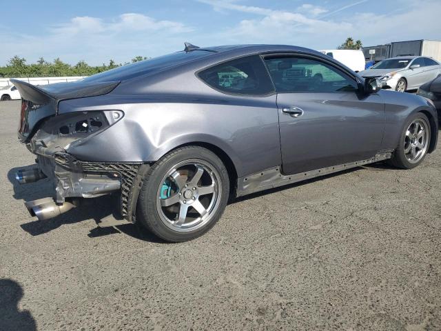 KMHHU6KJ5DU108799 - 2013 HYUNDAI GENESIS CO 3.8L GRAY photo 3