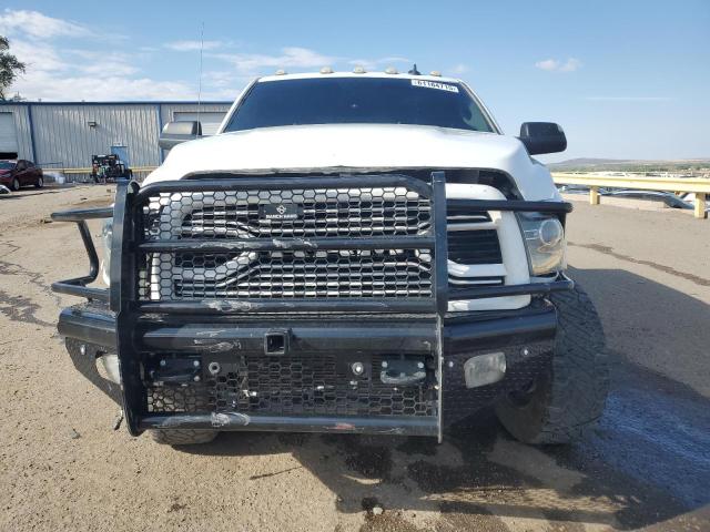 3C6UR5NL5JG338344 - 2018 RAM 2500 LARAMIE 白色 照片 5