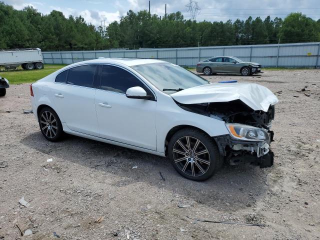 LYV402HK6HB142290 - 2017 VOLVO S60 PREMIER WHITE photo 4