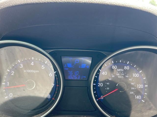 KM8JU3AC7CU389053 - 2012 HYUNDAI TUCSON GLS Biały zdjęcie 8