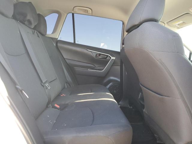 2T3H1RFVXKW008192 - 2019 TOYOTA RAV4 LE თეთრი ფოტო 10