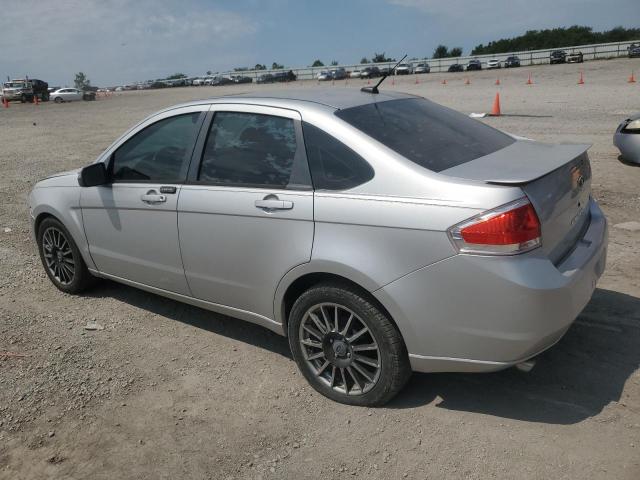 1FAHP36N59W136501 - 2009 FORD FOCUS SES SILVER photo 2