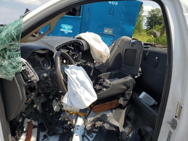 3C7WRMDLXLG261599 - 2020 RAM 5500 白色 照片 7