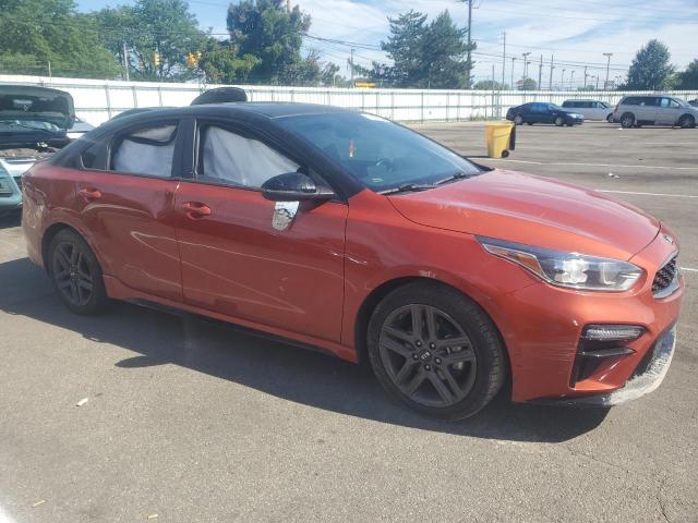 3KPF34AD7ME326725 - 2021 KIA FORTE GT LINE ORANGE photo 4