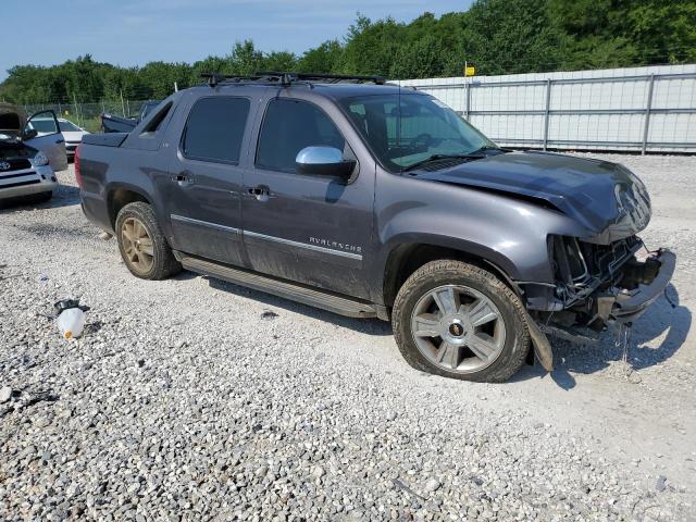 3GNVKGE02AG232914 - 2010 CHEVROLET AVALANCHE LTZ CHARCOAL photo 4