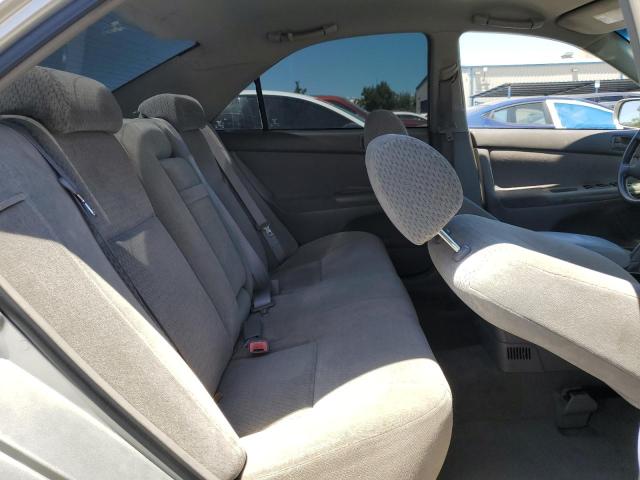 4T1BE32K82U615347 - 2002 TOYOTA CAMRY LE SILVER photo 10