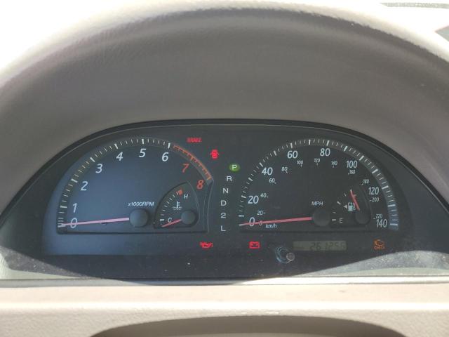 4T1BE32K82U615347 - 2002 TOYOTA CAMRY LE SILVER photo 9