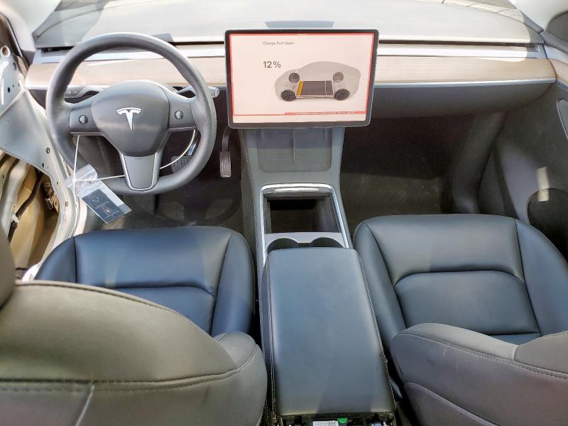 7SAYGDEE0PA070927 - 2023 TESLA MODEL Y Blanc photo 8