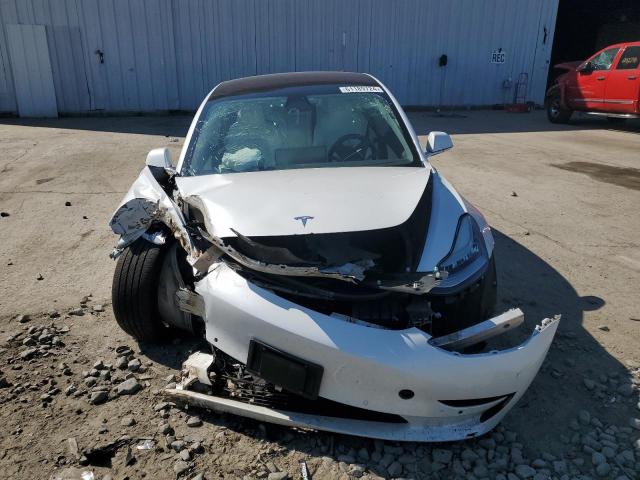 5YJ3E1EB8KF195509 - 2019 TESLA MODEL 3 WHITE photo 5