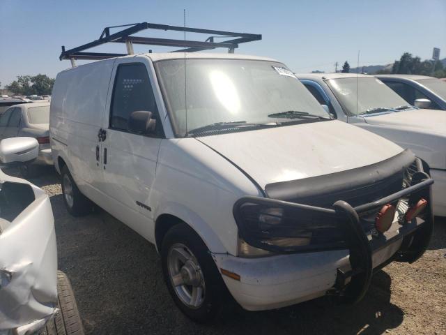 1GTDM19W9YB506607 - 2000 GMC SAFARI XT WHITE photo 4