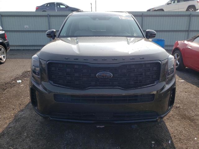 5XYP3DHCXMG127558 - 2021 KIA TELLURIDE EX BROWN photo 5