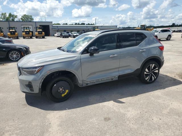 2025 VOLVO XC40 PLUS, null