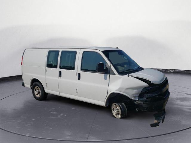 1GCWGAFP7M1260637 - 2021 CHEVROLET EXPRESS G2 WHITE photo 4