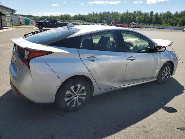 JTDL9MFU7N3038495 - 2022 TOYOTA PRIUS LE SILVER photo 3