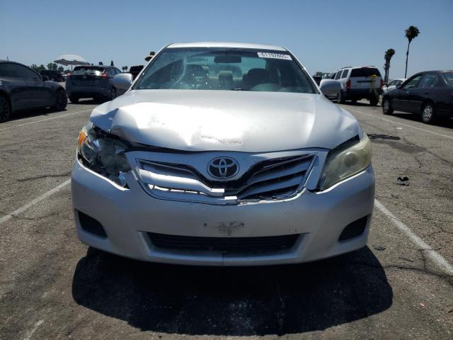 4T4BF3EK0AR035894 - 2010 TOYOTA CAMRY BASE Plata foto 5