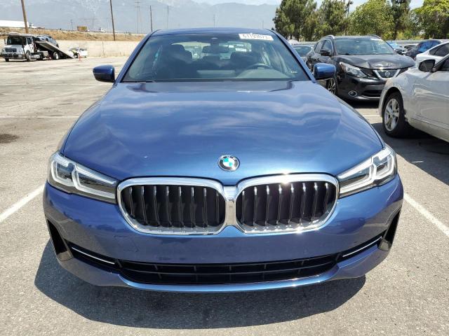 WBA53BJ0XNCH62152 - 2022 BMW 540 I BLUE photo 5