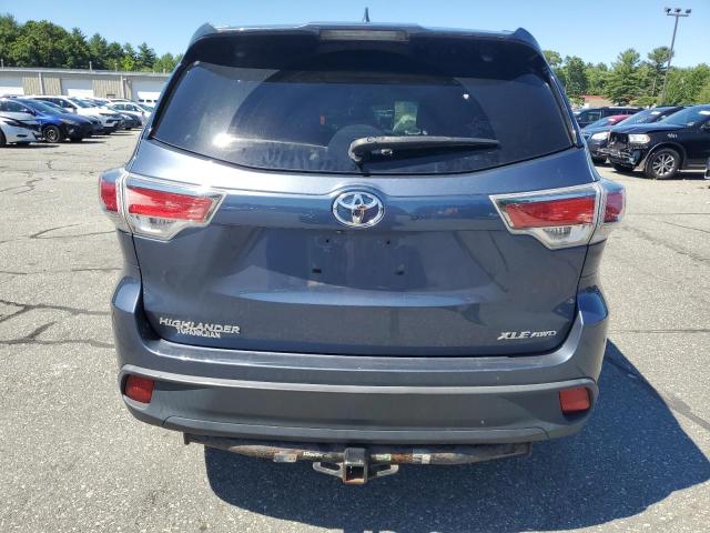 5TDJKRFH9FS172646 - 2015 TOYOTA HIGHLANDER XLE BLUE photo 6