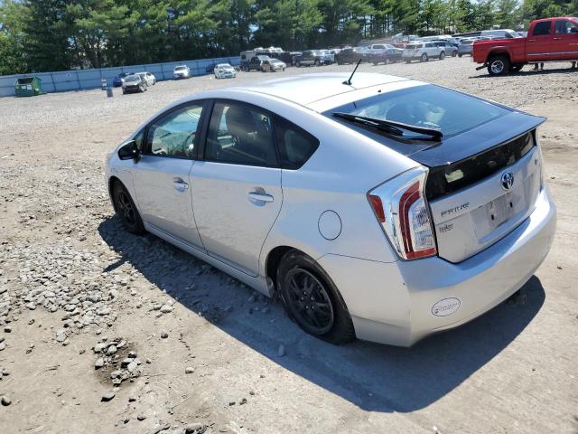 JTDKN3DU7F0415835 - 2015 TOYOTA PRIUS SILVER photo 2