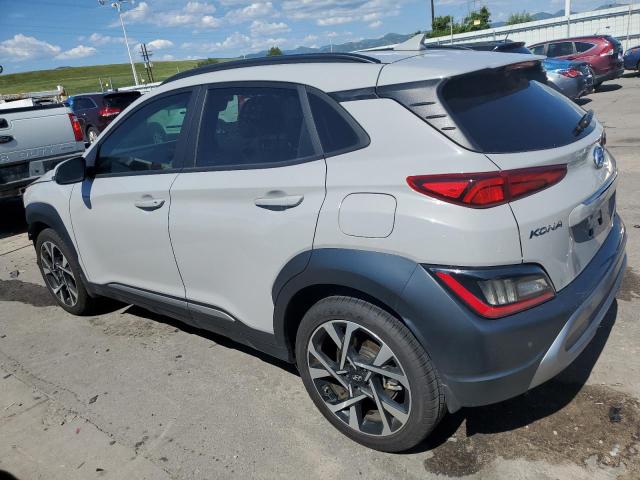 KM8K5CA30NU909615 - 2022 HYUNDAI KONA LIMITED GRAY photo 2