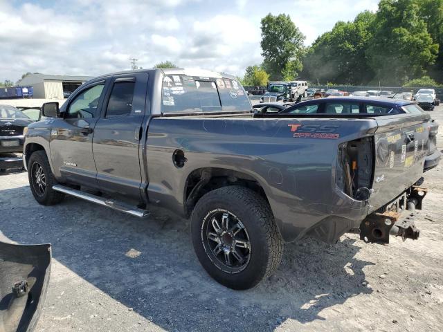 5TFUW5F16EX345996 - 2014 TOYOTA TUNDRA DOUBLE CAB SR/SR5 GRAY photo 2