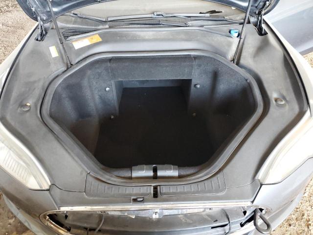 5YJSA1H11EFP42442 - 2014 TESLA MODEL S GRAY photo 11
