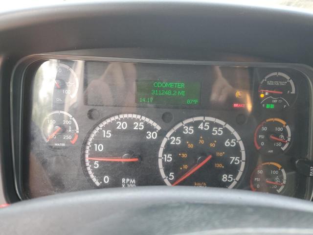 3ALACWFC8JDJN4503 - 2018 FREIGHTLINER M2 106 MEDIUM DUTY WHITE photo 8