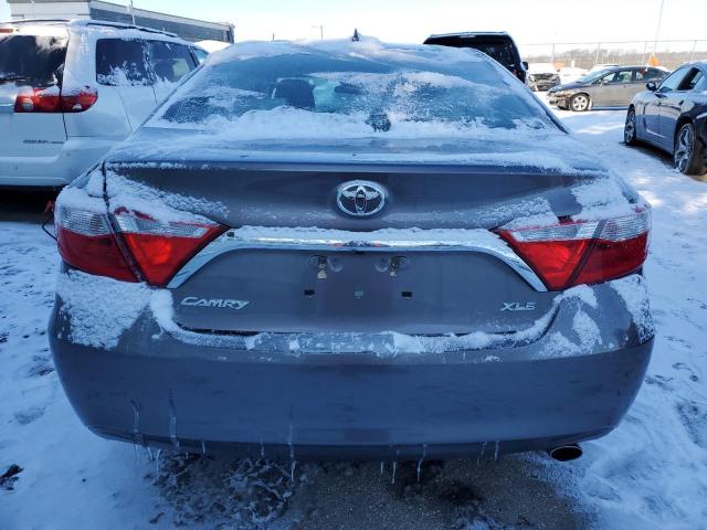 4T1BF1FK3GU551317 - 2016 TOYOTA CAMRY LE GRAY photo 6