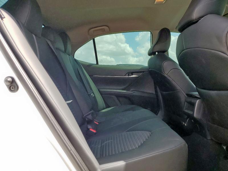 4T1G11AK6RU897229 - 2024 TOYOTA CAMRY SE NIGHT SHADE WHITE photo 10